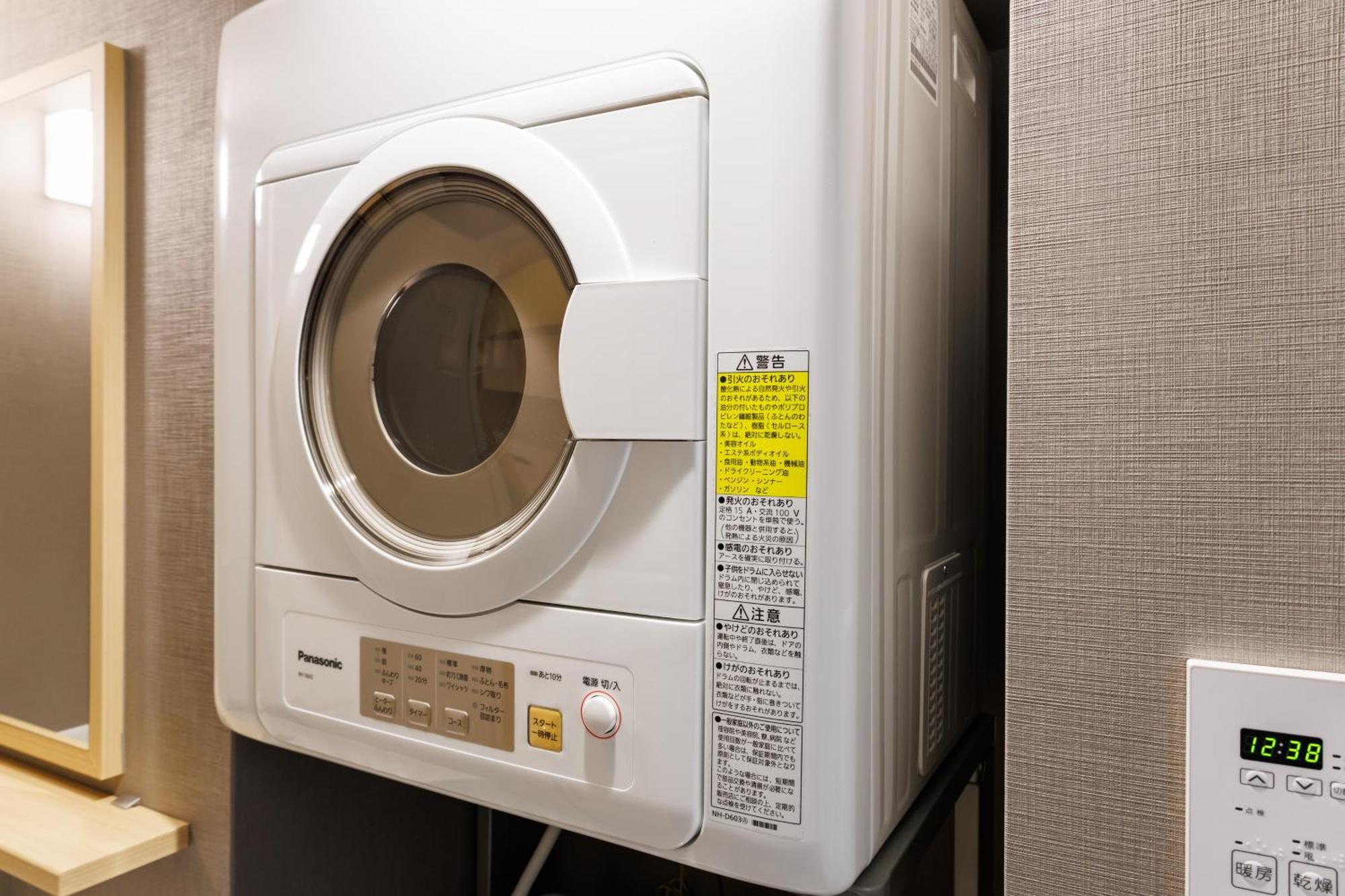 Comforts81 Shinsaibashi Осака Стая снимка