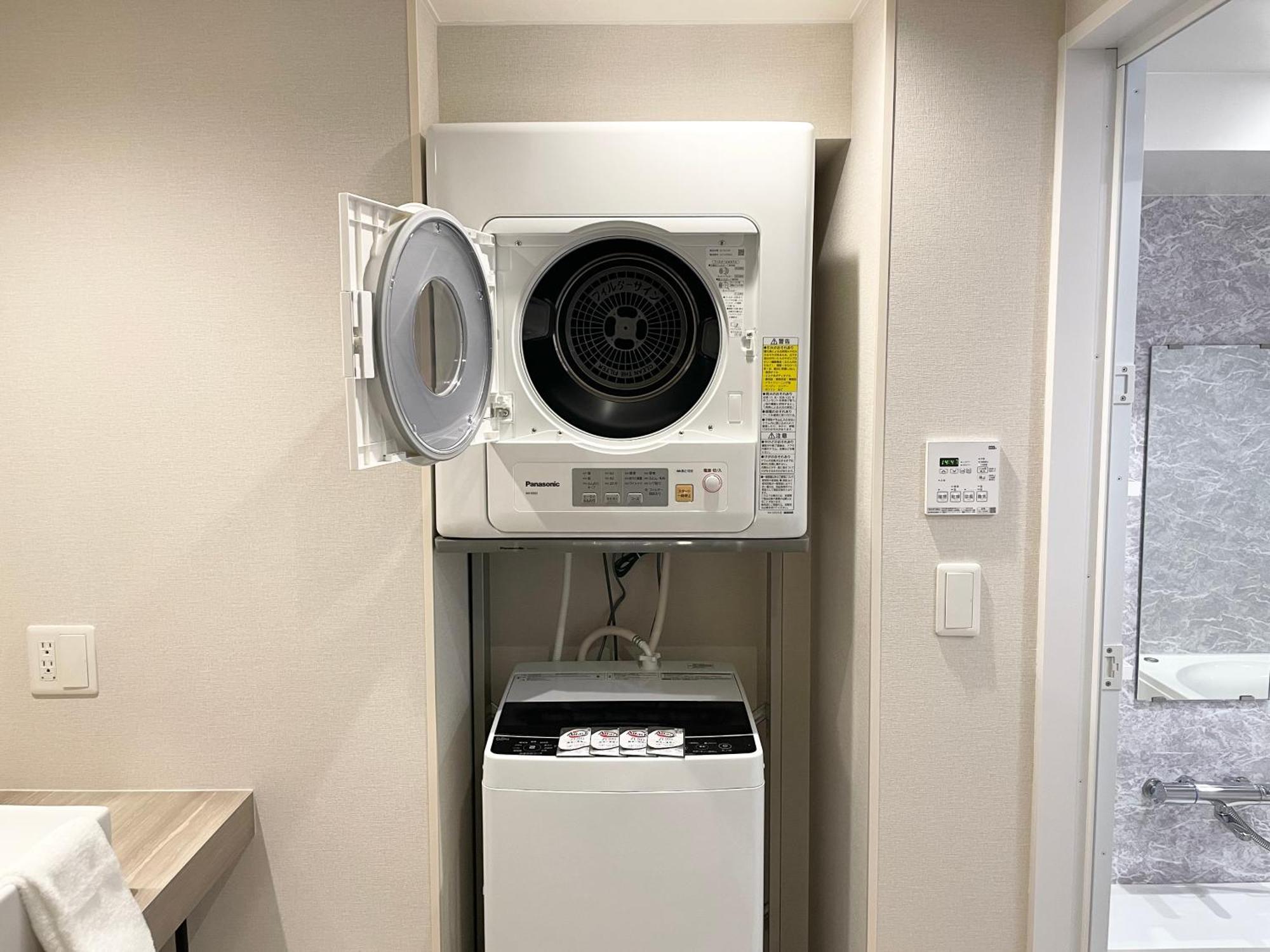 Comforts81 Shinsaibashi Осака Стая снимка