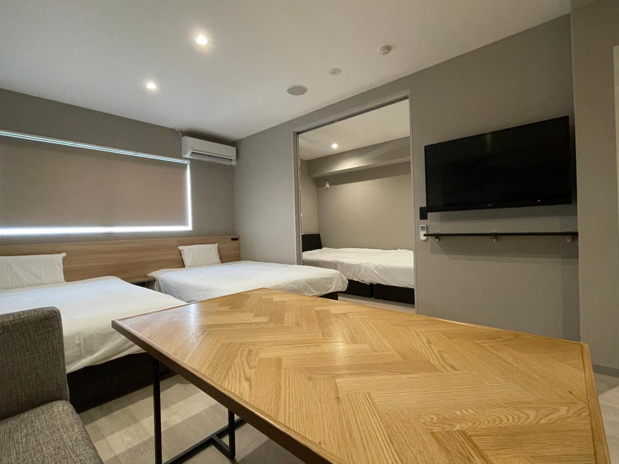 Comforts81 Shinsaibashi Осака Екстериор снимка