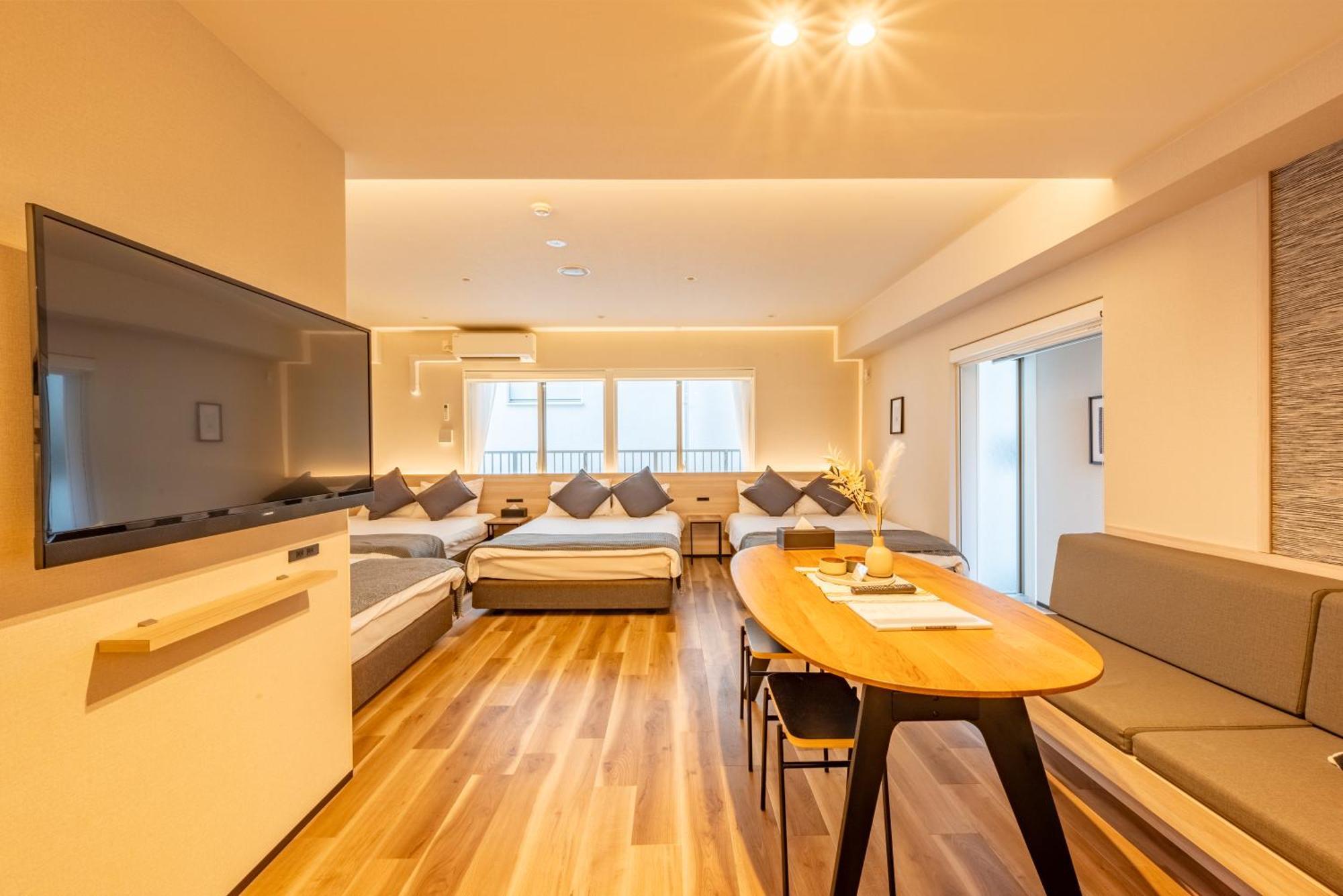 Comforts81 Shinsaibashi Осака Стая снимка